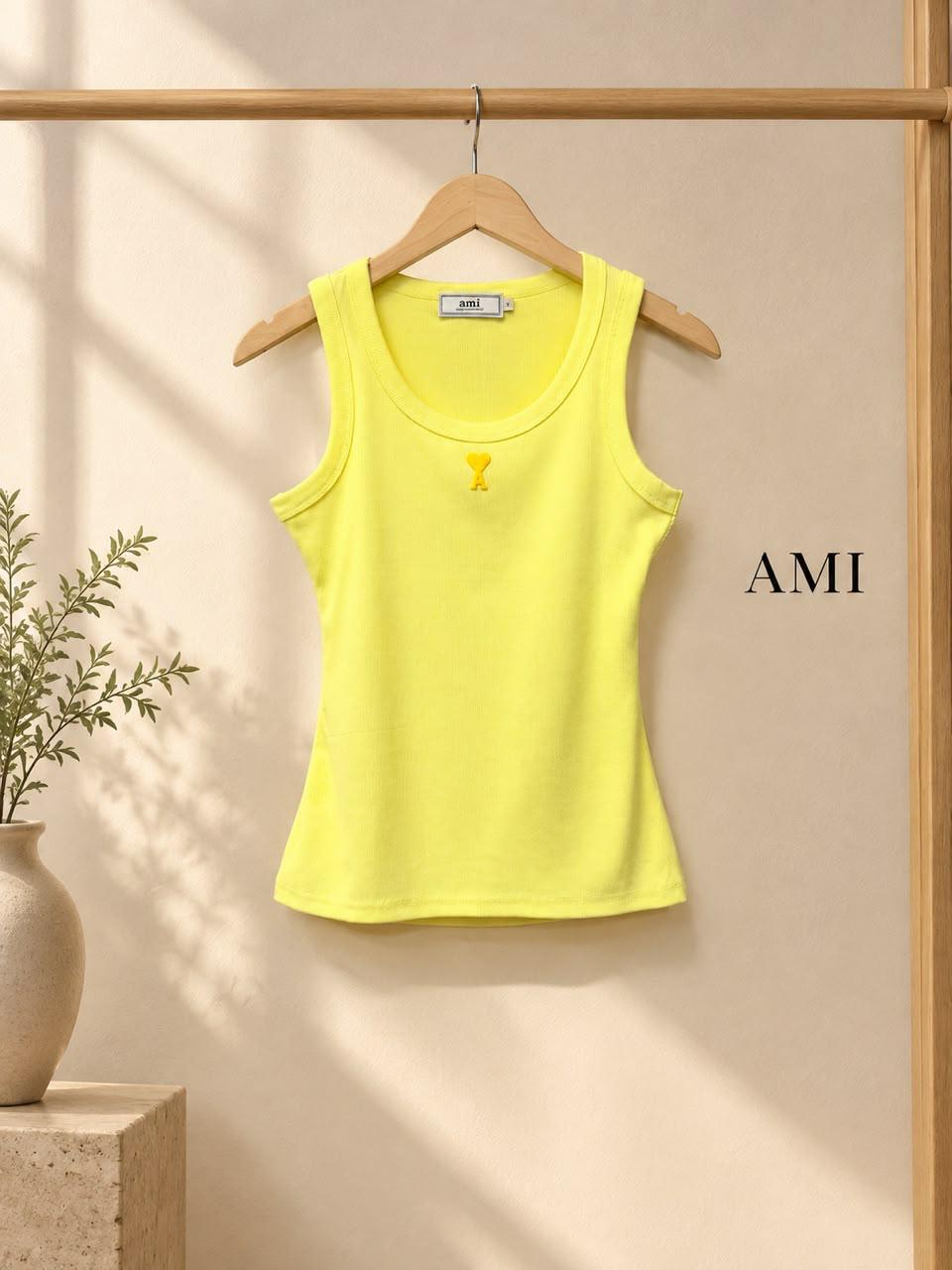 Ladies t-shirts & tops
