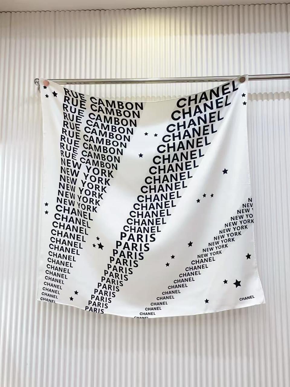 Ladies scarf