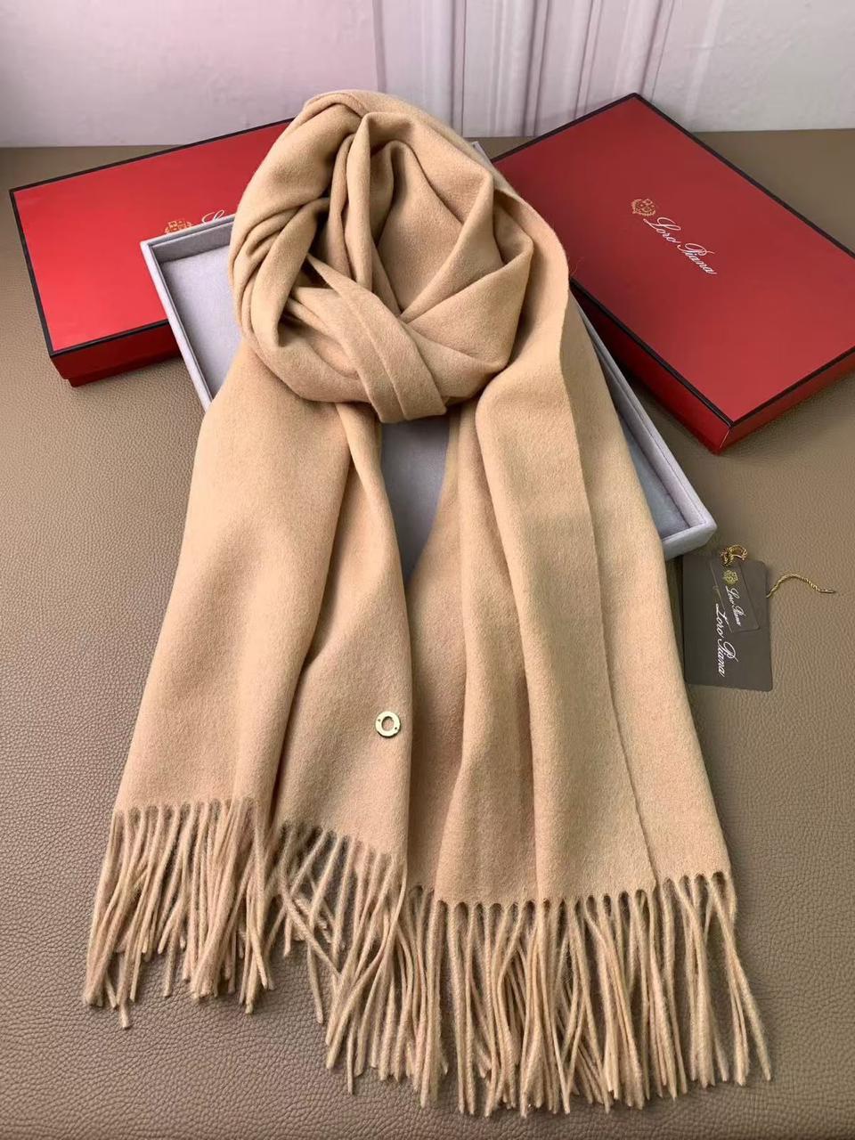 Ladies scarf