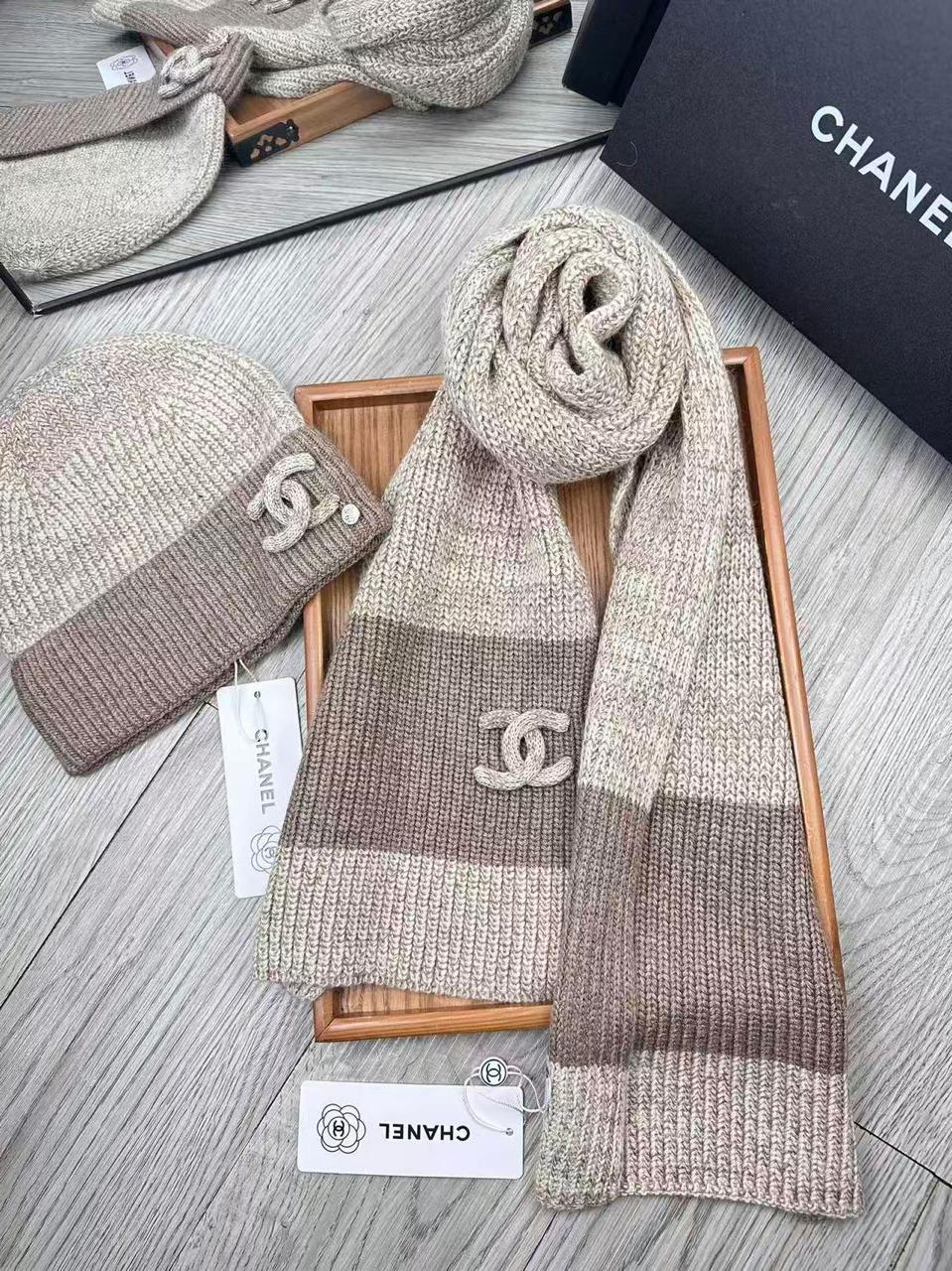 Ladies scarf