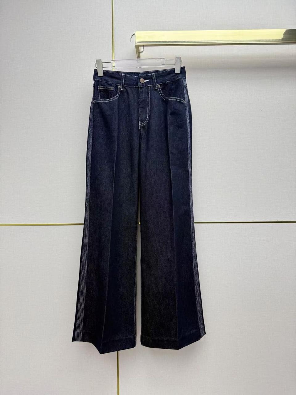 Ladies pants & shorts