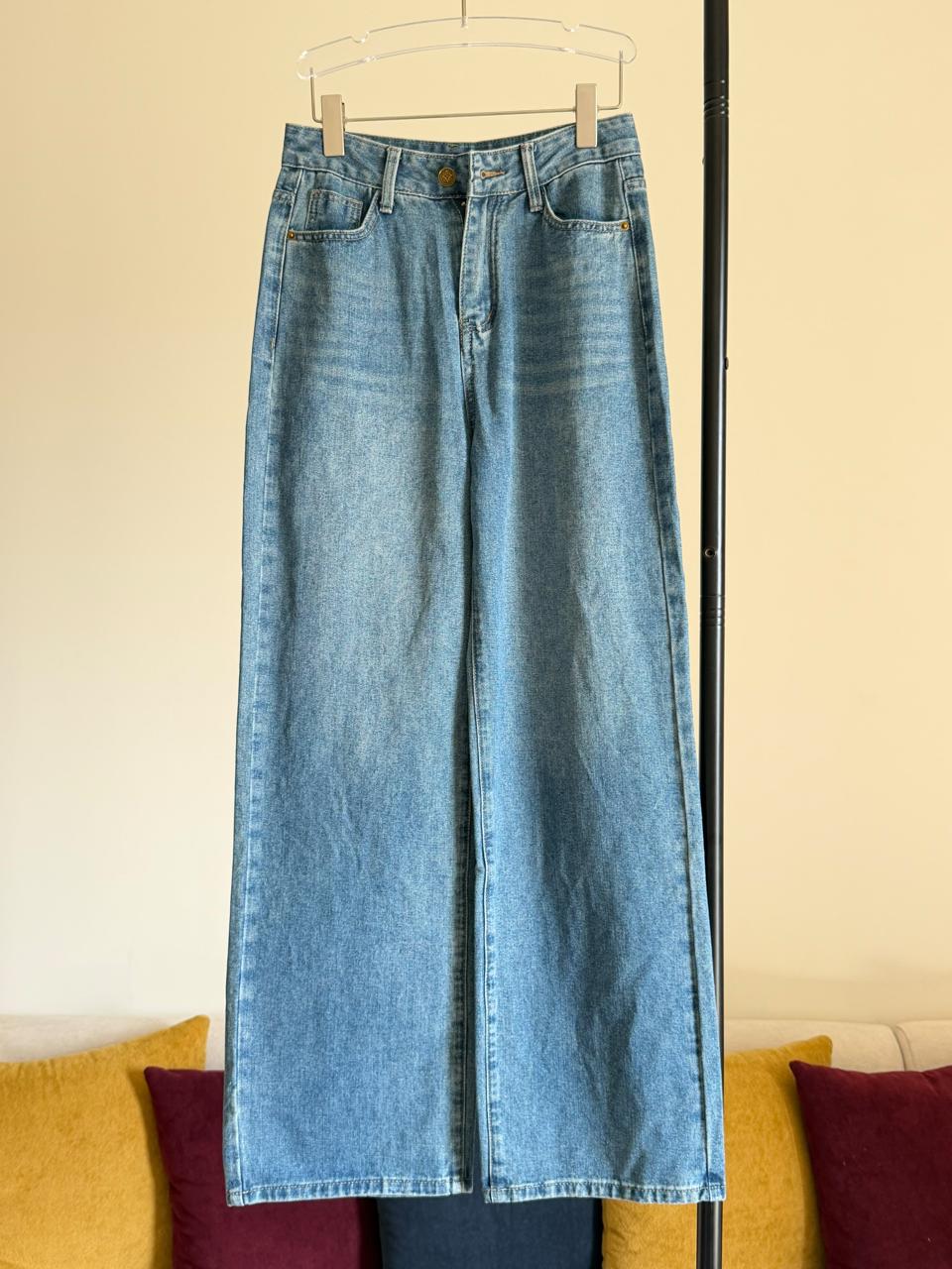 Ladies pants & shorts