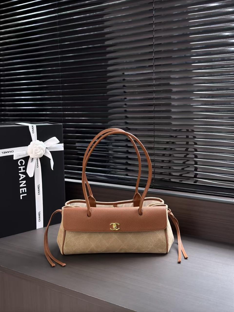 Ladies CH**NEL bags