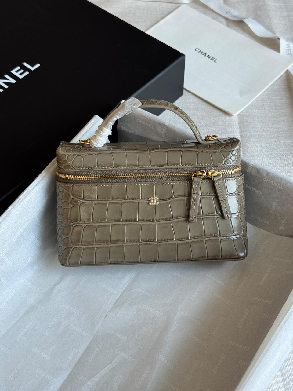 Ladies CH**NEL bags