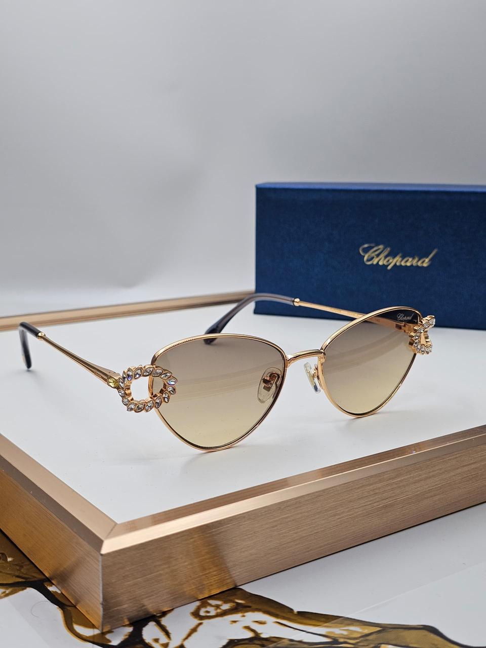 Ladies sunglasses