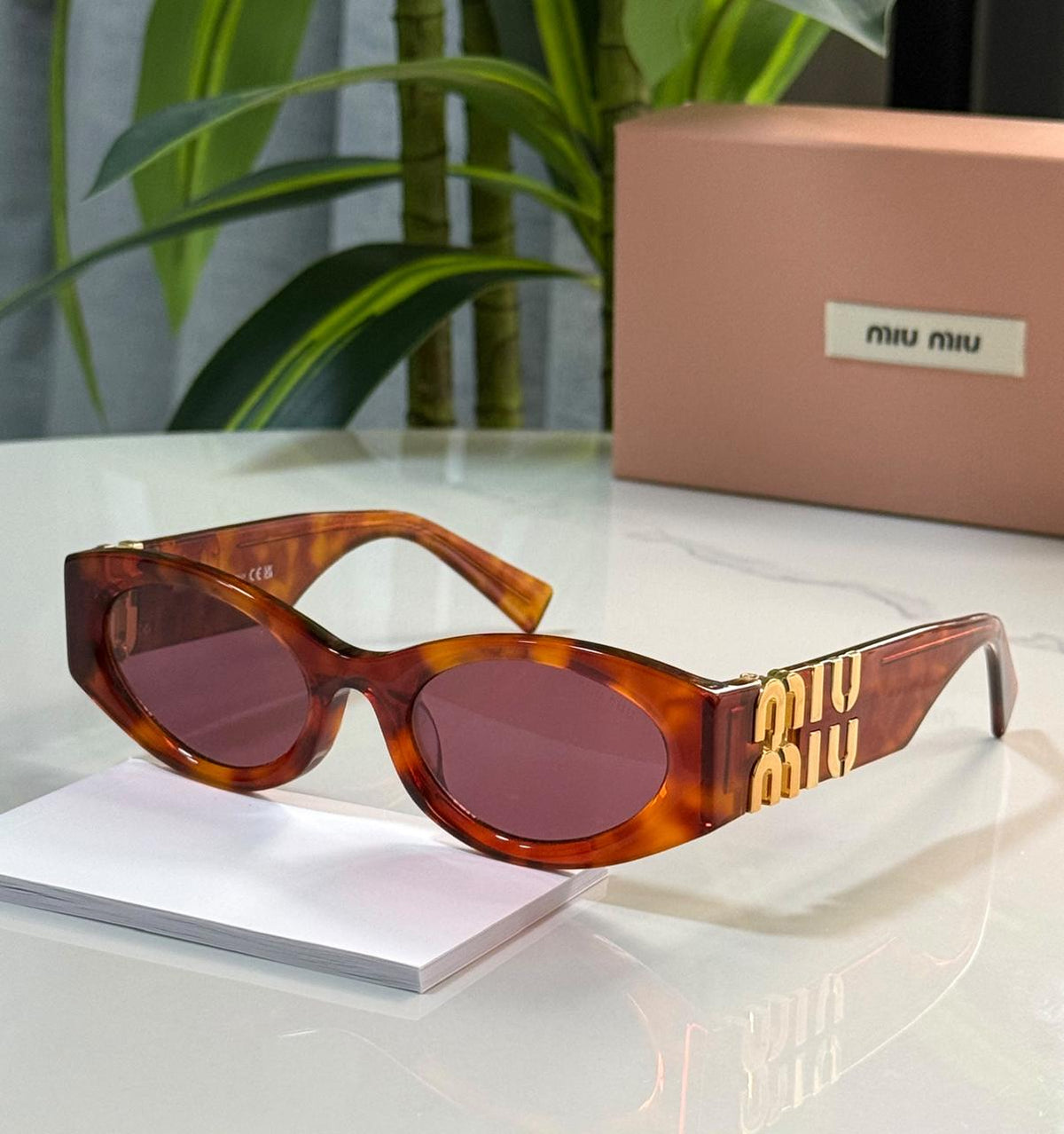 Ladies sunglasses