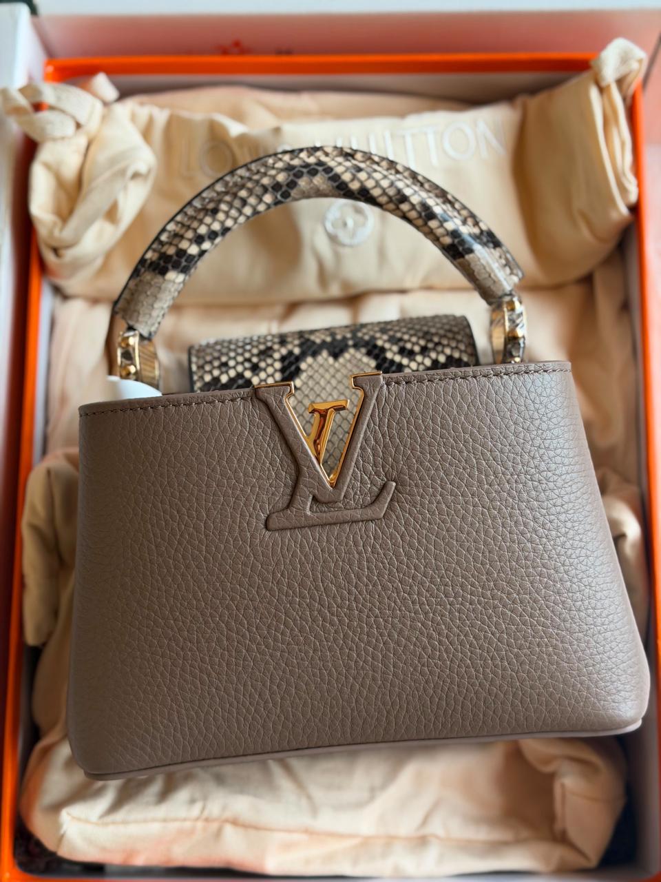 Ladies L*vi.   Bags.