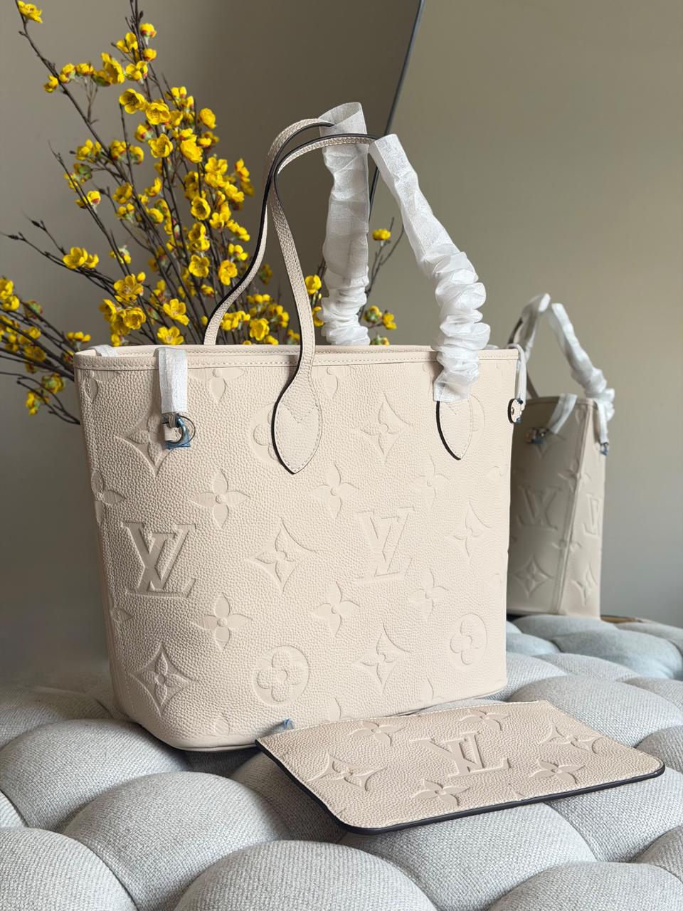 Ladies L*vi.   Bags.