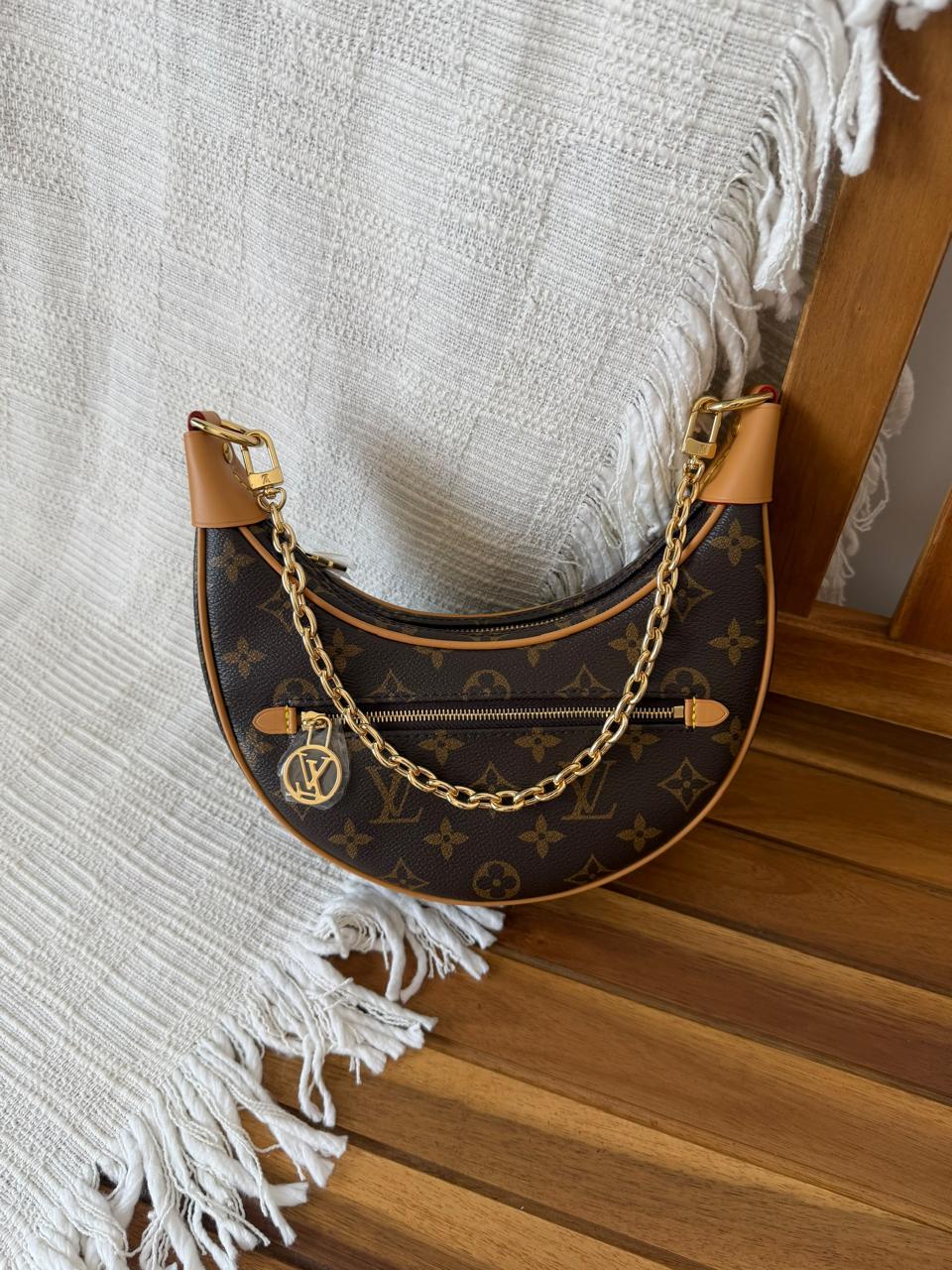 Ladies L*vi.   Bags.