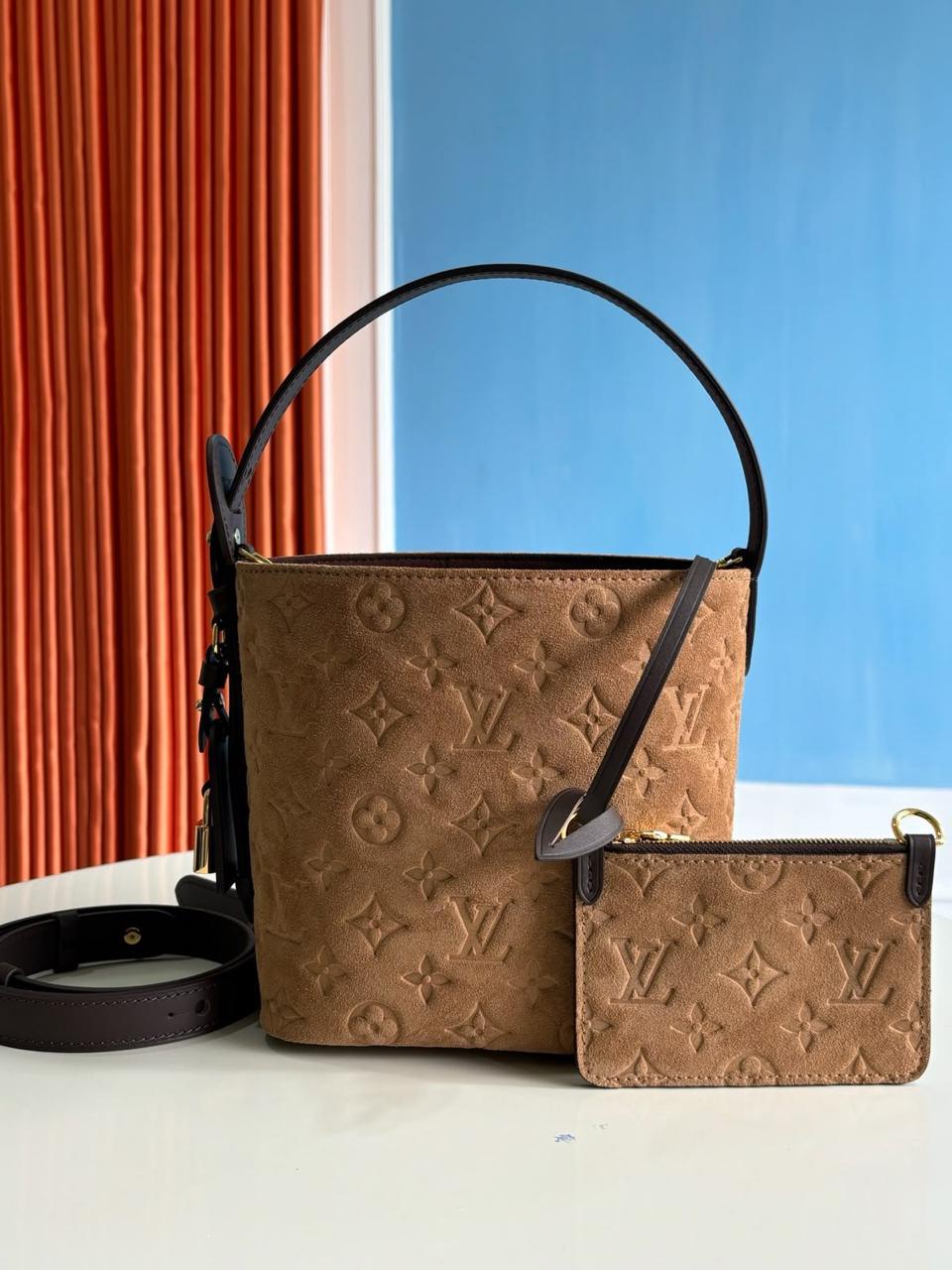 Ladies L*vi.   Bags.