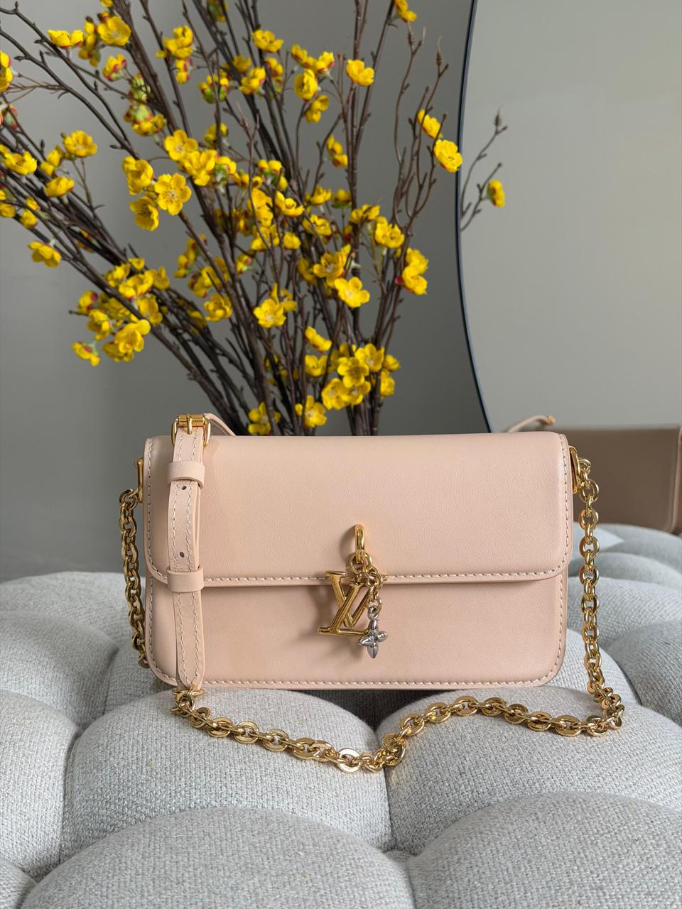Ladies L*vi.   Bags.