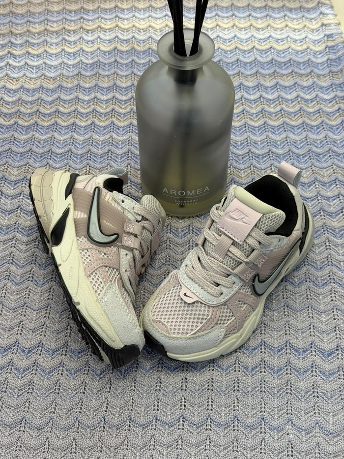 Kids shoes