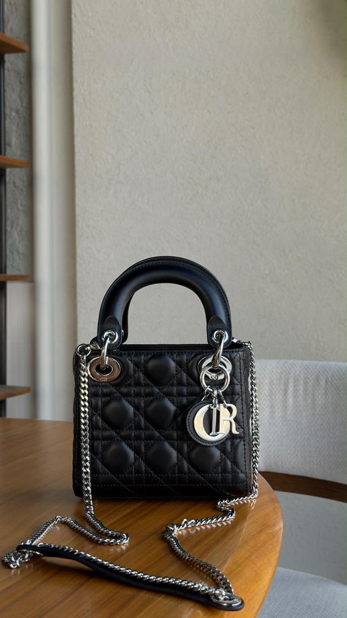 Ladies DI*R bags.