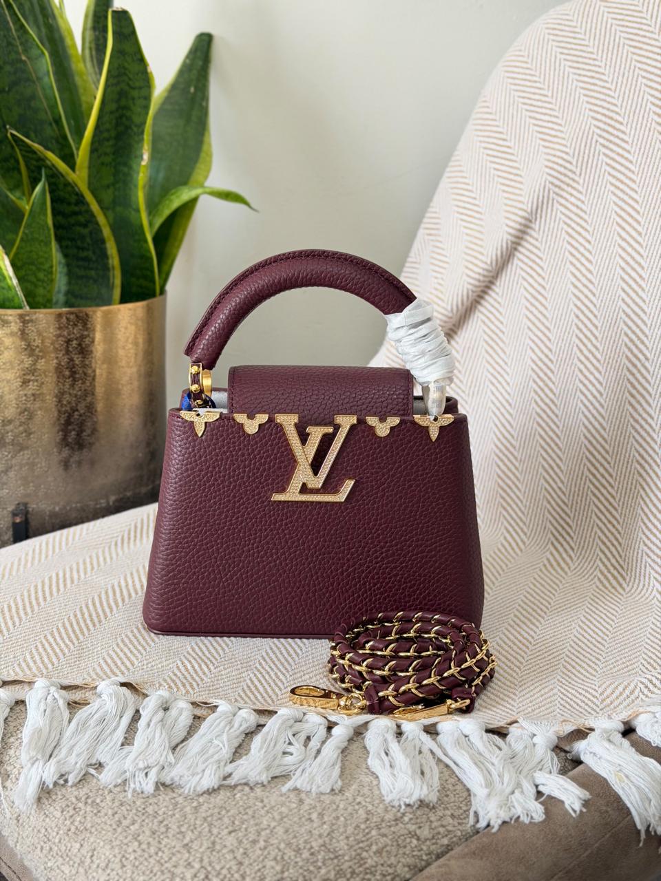 Ladies L*vi bags