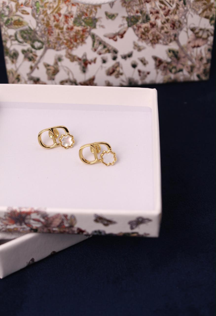 Rings & earrings