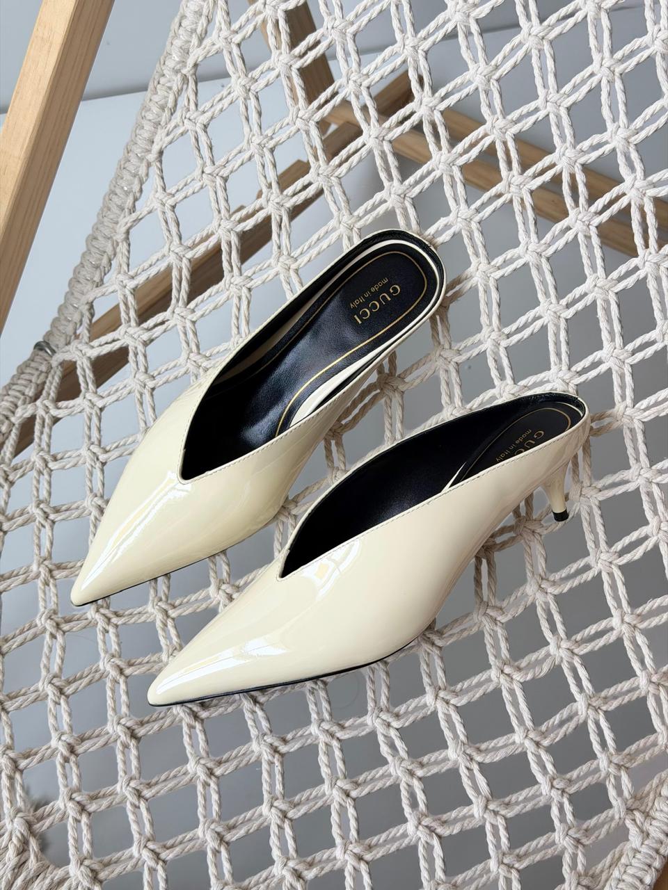 Ladies heels