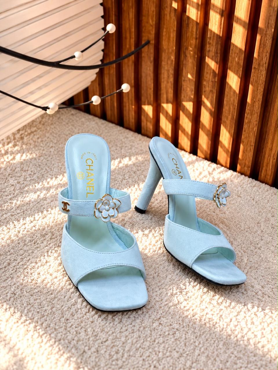 Ladies heels