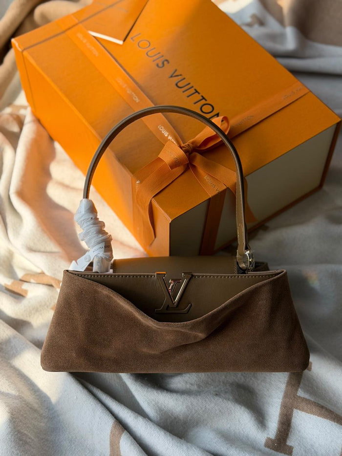 Ladies L*vi bags
