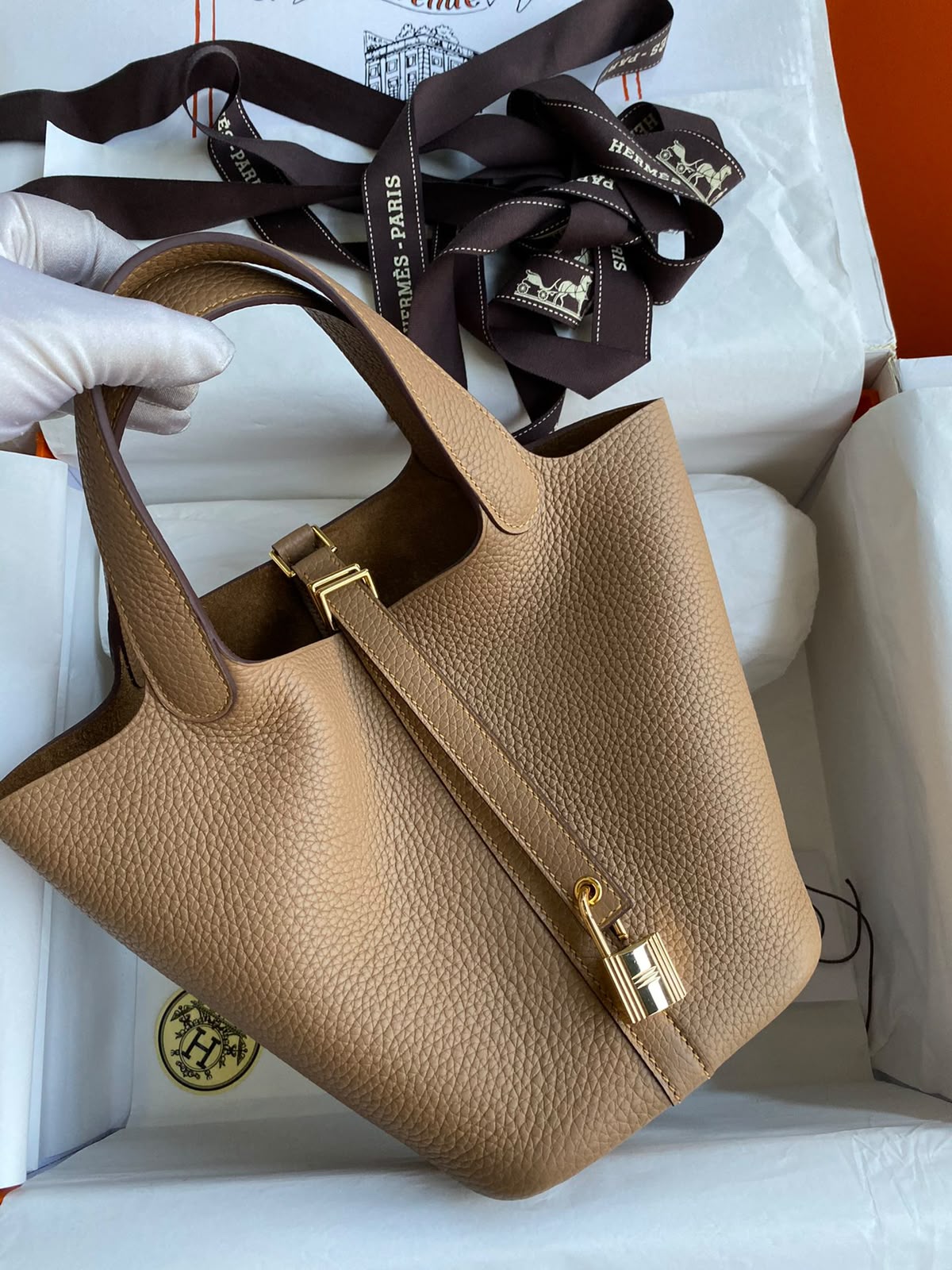 Ladies Herm**s bags