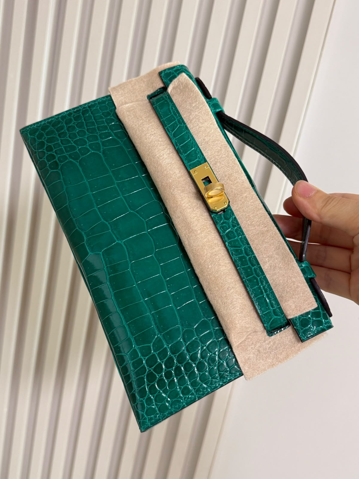 Ladies Herm**s bags