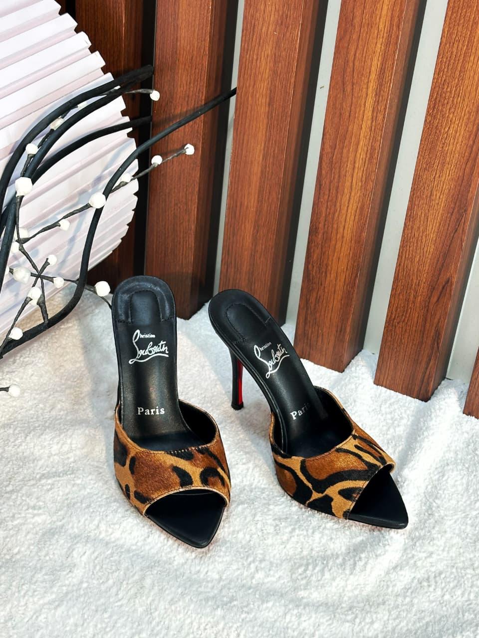 Ladies heels