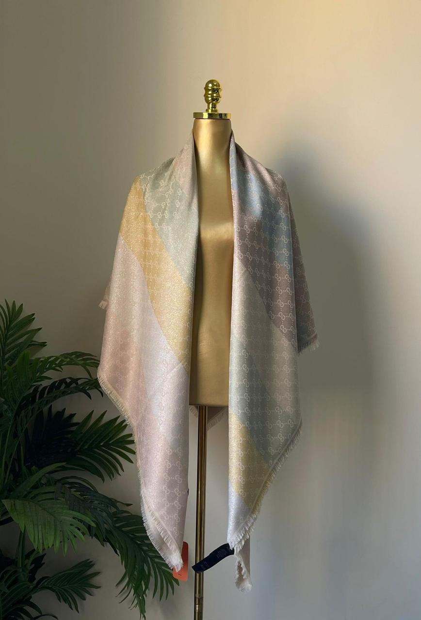 Ladies scarf