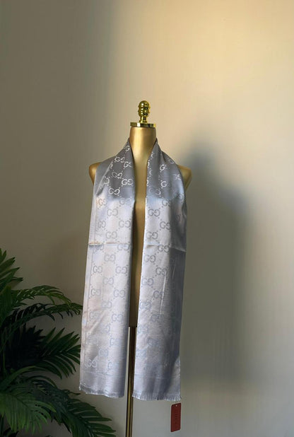 Ladies scarf