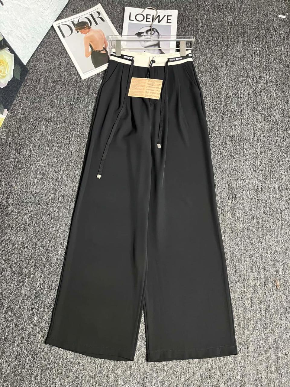 Ladies pants & shorts