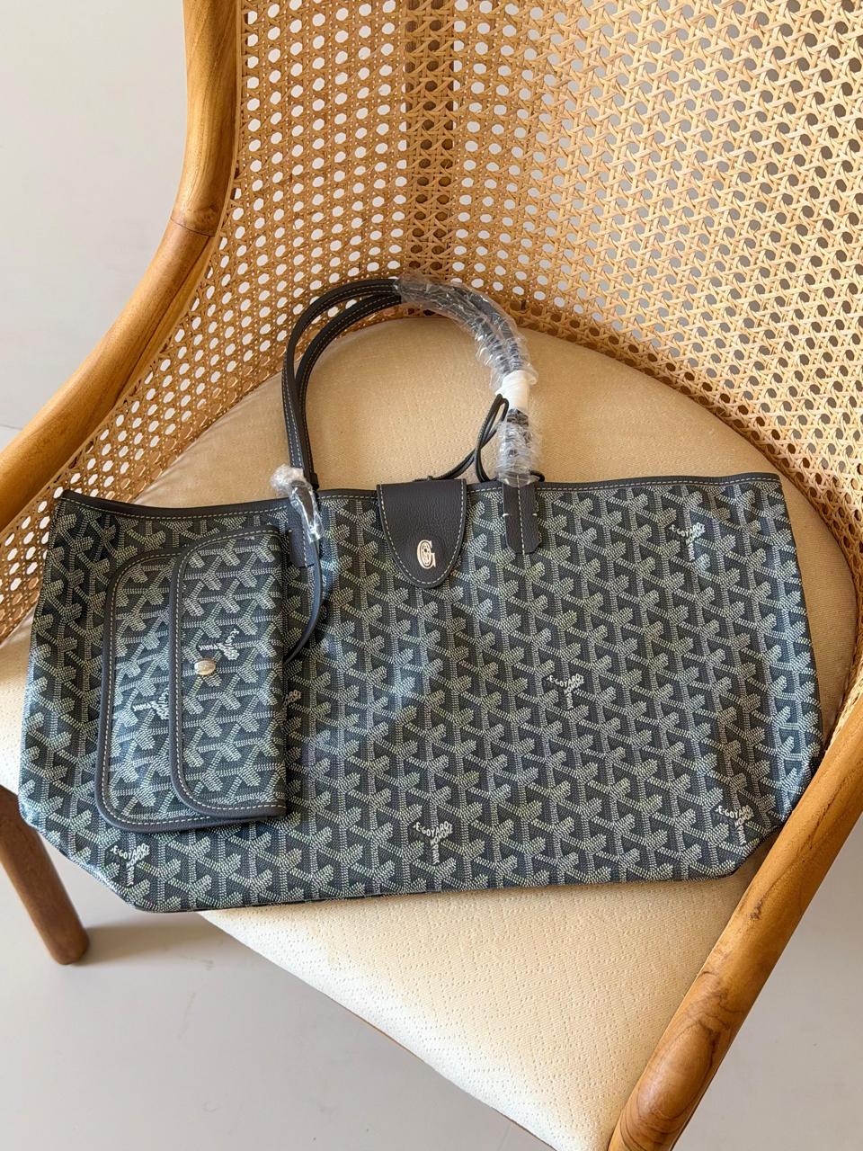 Ladies G*yard bags