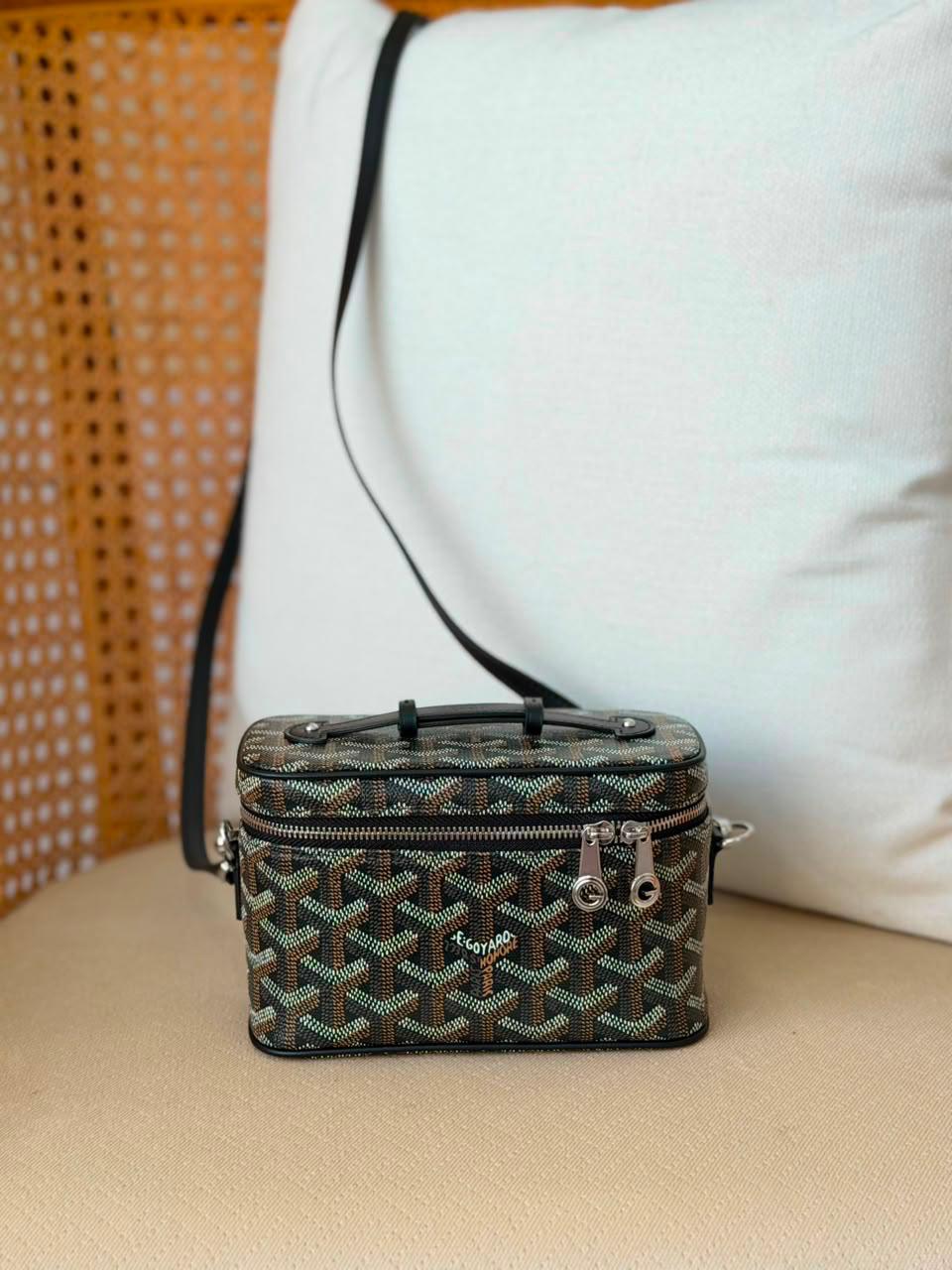 Ladies G*yard bags