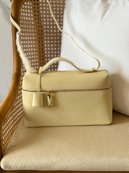 Ladies l*ro bags