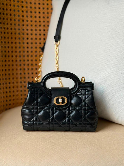 Ladies Di*r bags